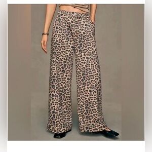 Anthropologie Pilcro leopard print Wide-Leg denim